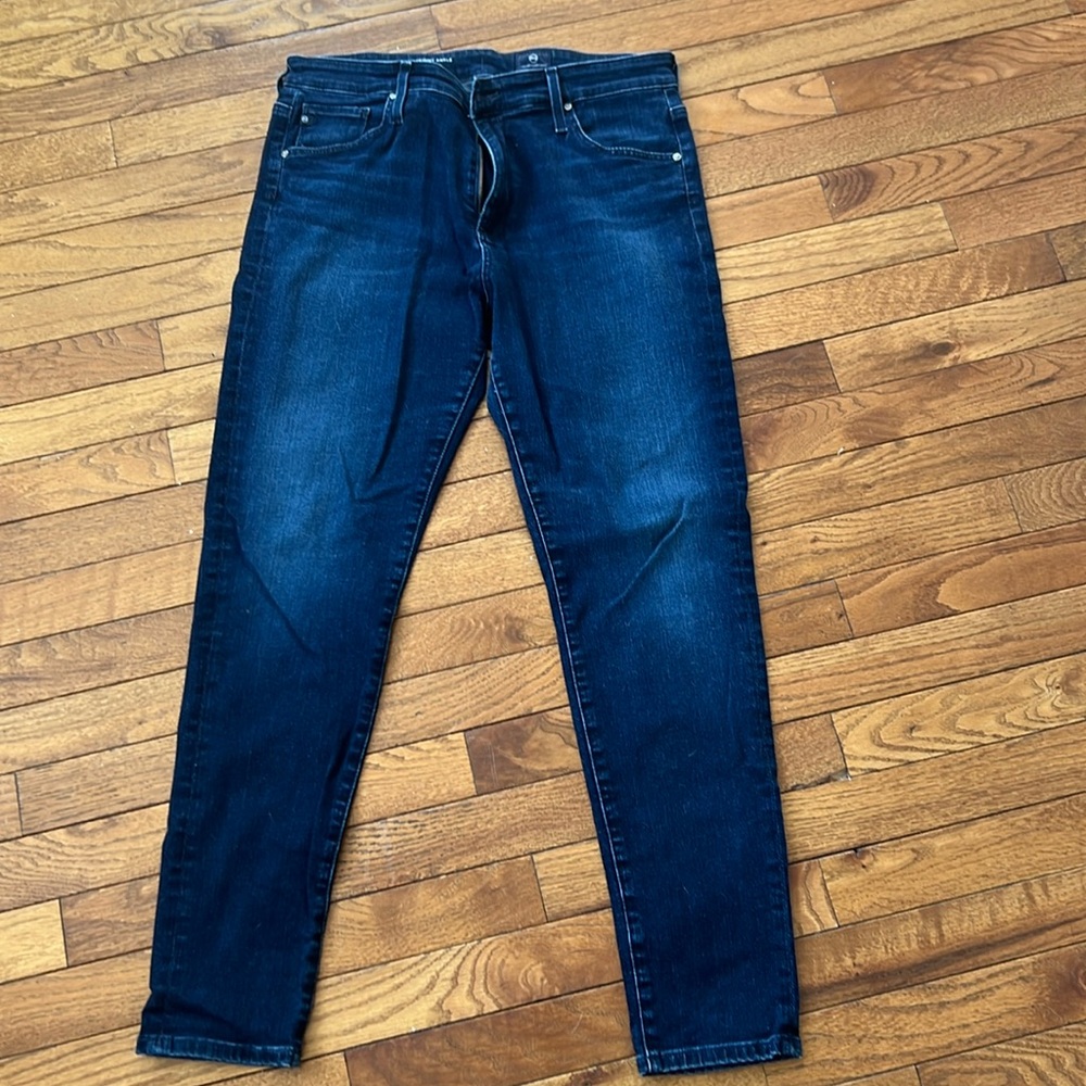 AG Farrah Skinny Ankle dark wash. Perfect condition!